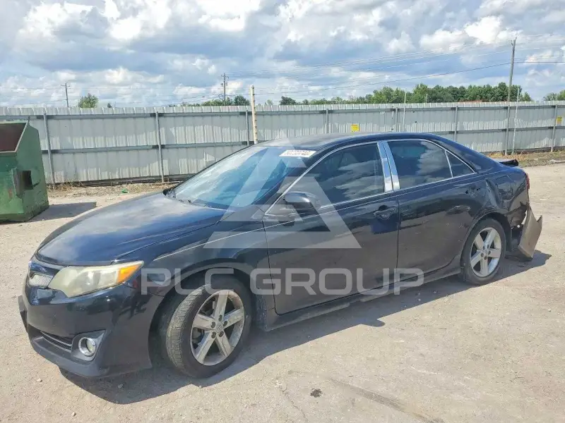2012 Toyota CAMRY фото