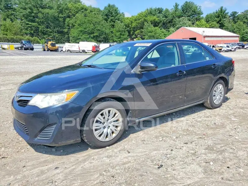 2012 Toyota CAMRY фото