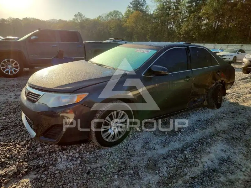 2012 Toyota CAMRY фото