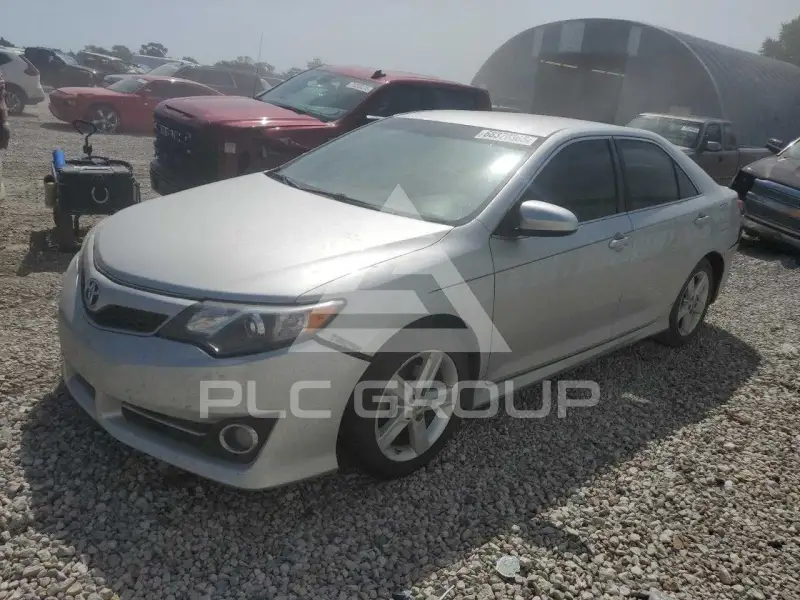 2012 Toyota CAMRY photo