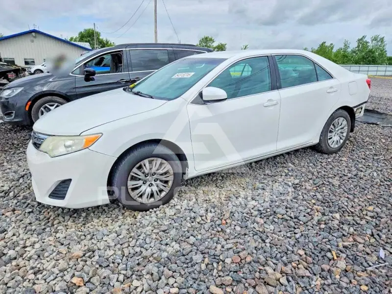 2012 Toyota CAMRY photo