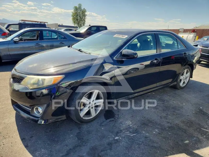 2012 Toyota CAMRY фото