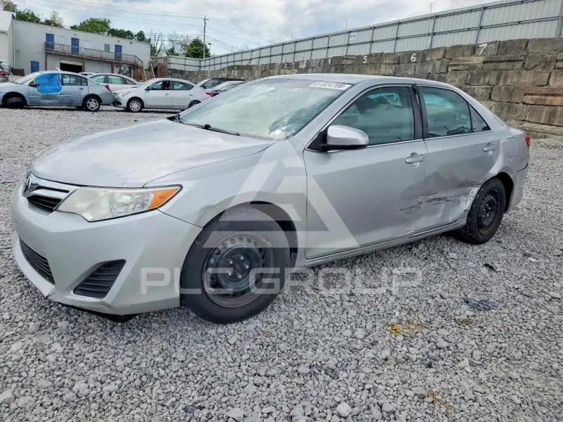 2012 Toyota CAMRY photo