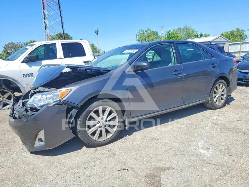 2012 Toyota CAMRY фото