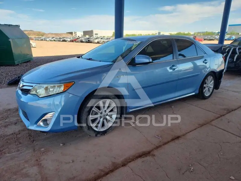 2012 Toyota CAMRY photo