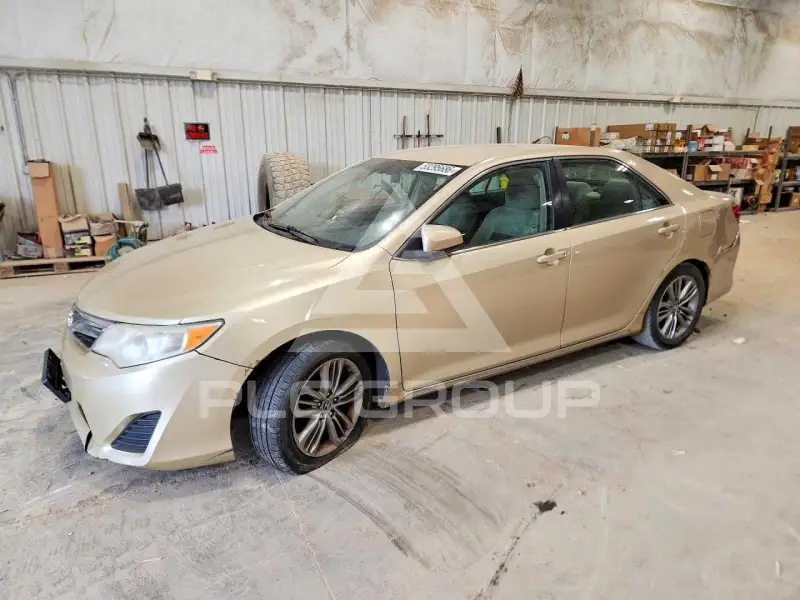 2012 Toyota CAMRY фото