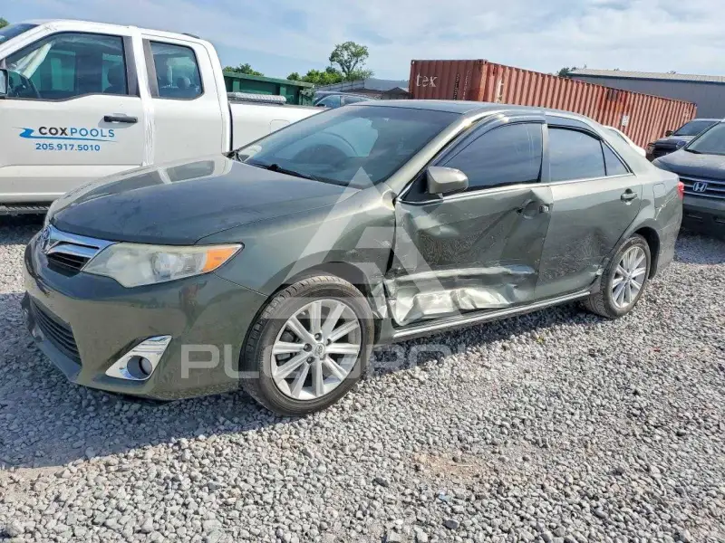 2012 Toyota CAMRY фото