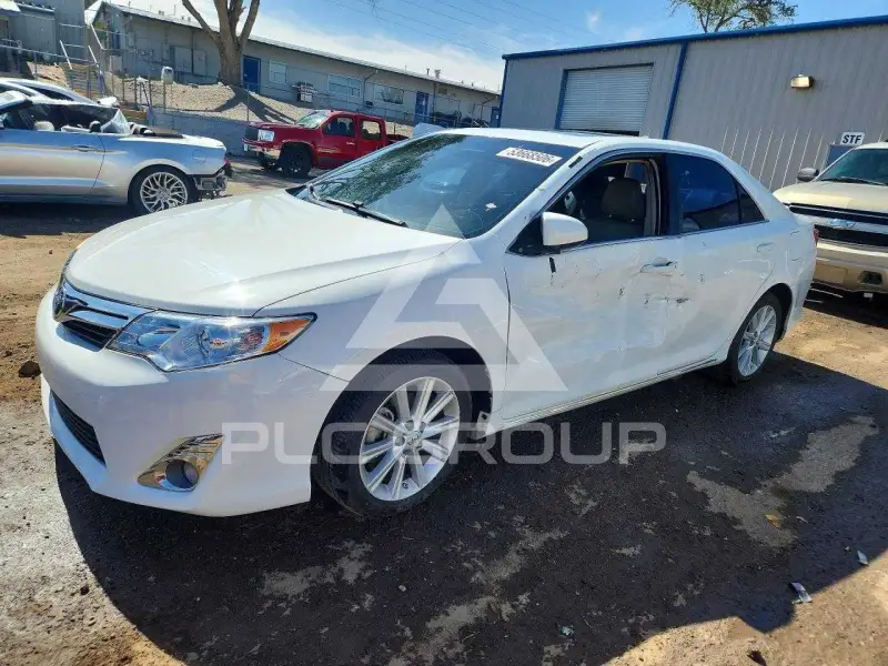 2012 Toyota CAMRY фото