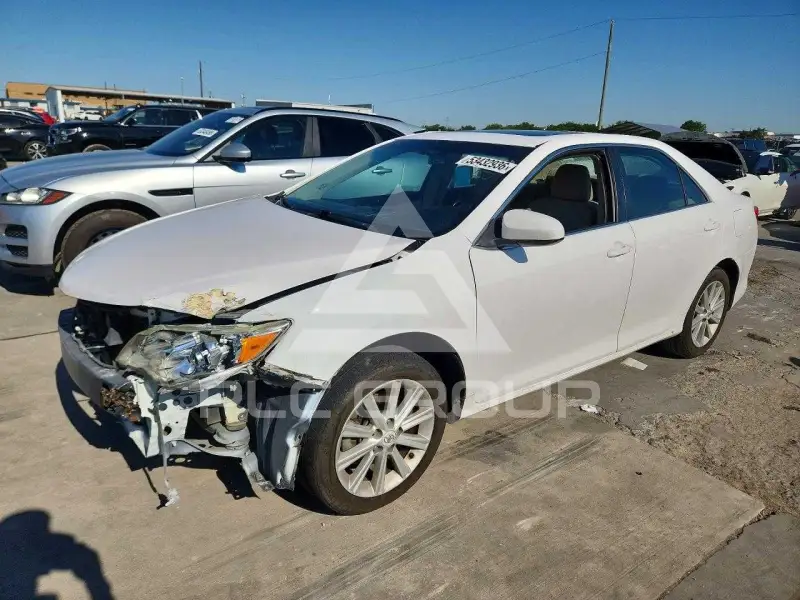 2012 Toyota CAMRY фото