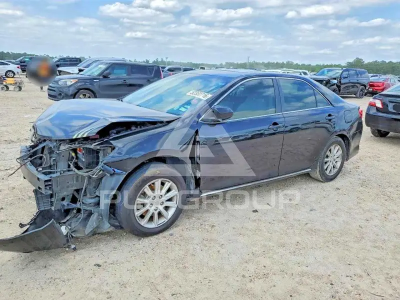 2012 Toyota CAMRY photo