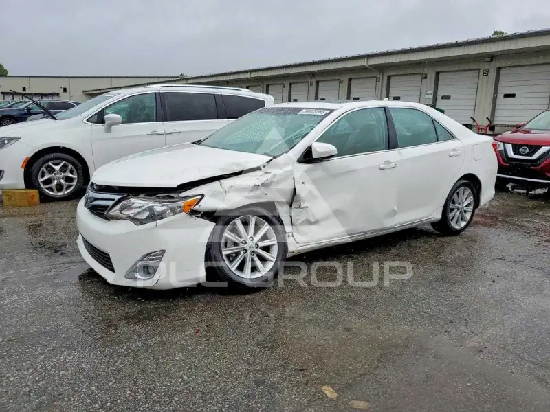 2012 Toyota CAMRY photo