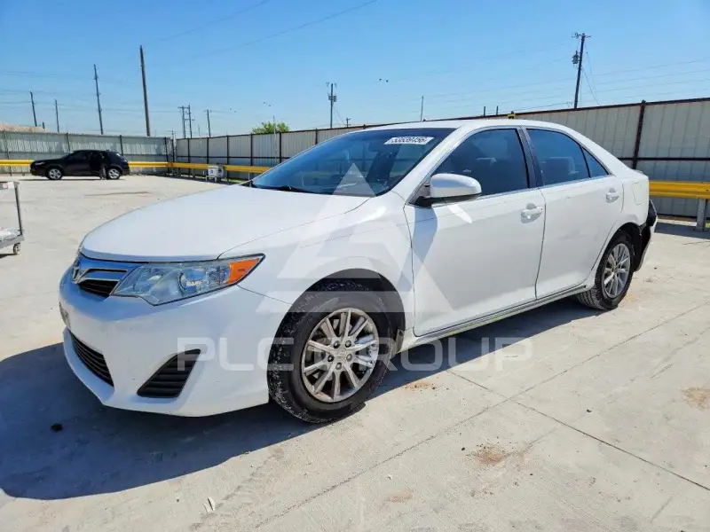 2012 Toyota CAMRY фото