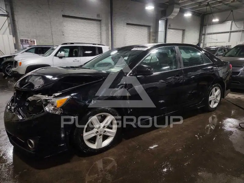 2012 Toyota CAMRY фото