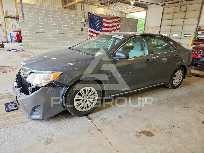 2012 Toyota CAMRY photo