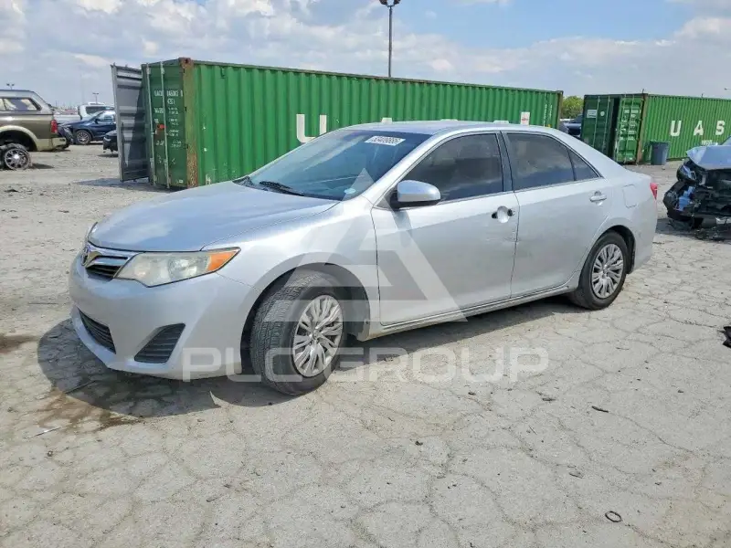2012 Toyota CAMRY фото