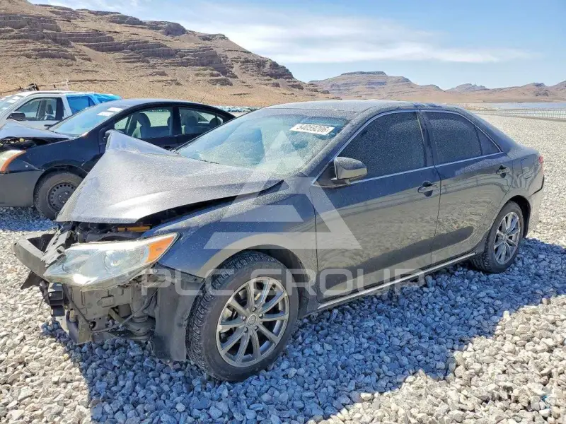 2012 Toyota CAMRY photo