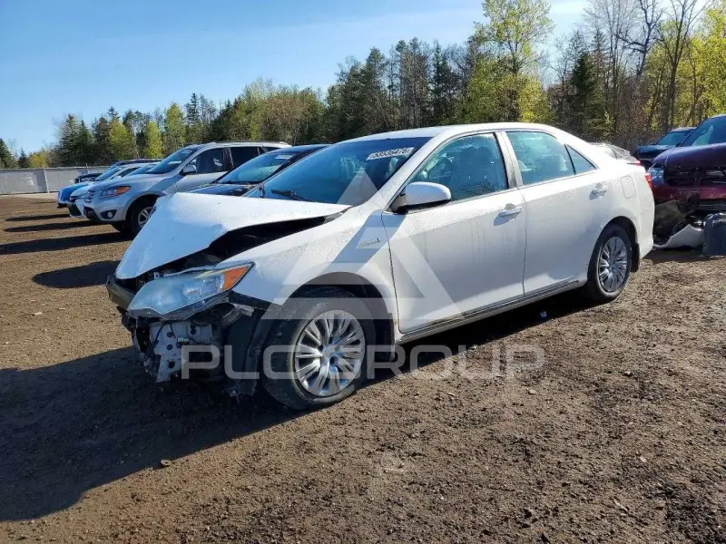 2012 Toyota CAMRY фото