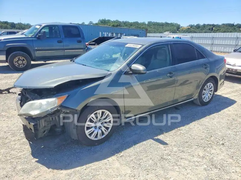 2012 Toyota CAMRY фото