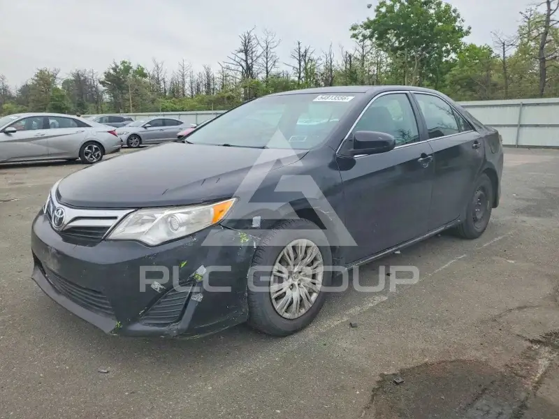 2012 Toyota CAMRY фото