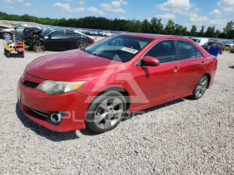 2012 Toyota CAMRY фото