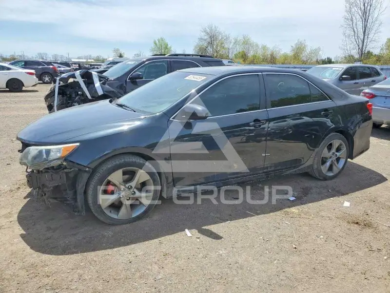 2012 Toyota CAMRY фото