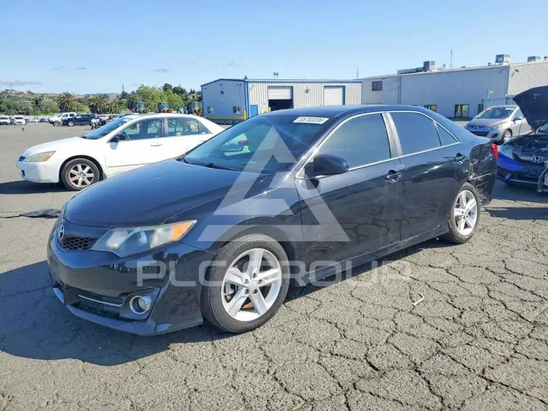 2012 Toyota CAMRY photo