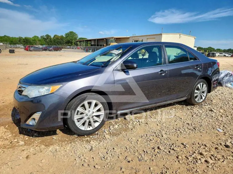 2012 Toyota CAMRY фото