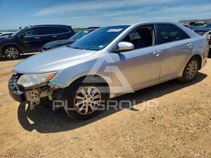 2012 Toyota CAMRY photo