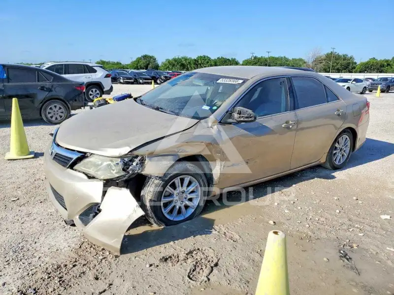 2012 Toyota CAMRY фото