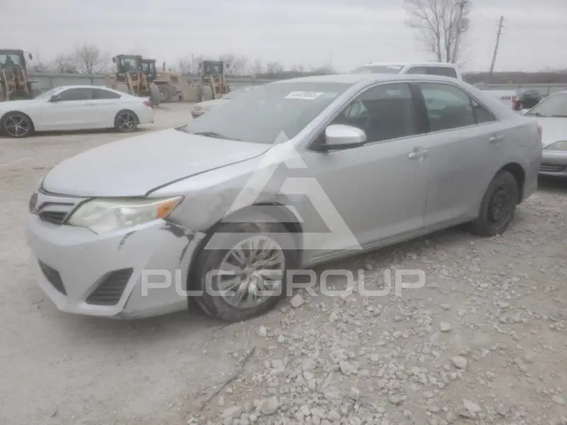 2012 Toyota CAMRY photo