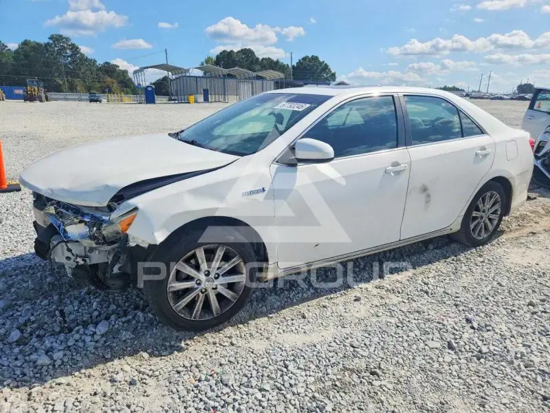 2012 Toyota CAMRY фото