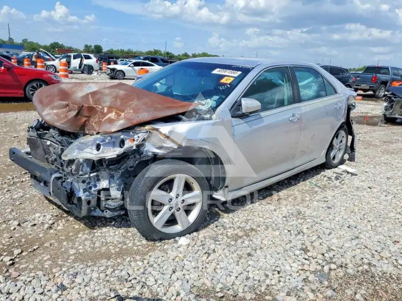 2012 Toyota CAMRY фото