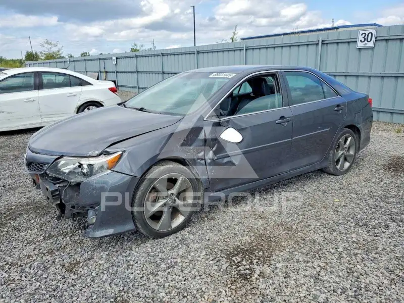 2012 Toyota CAMRY photo