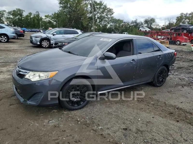 2012 Toyota CAMRY фото