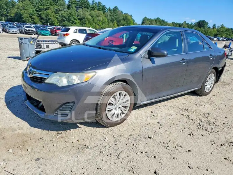 2012 Toyota CAMRY фото