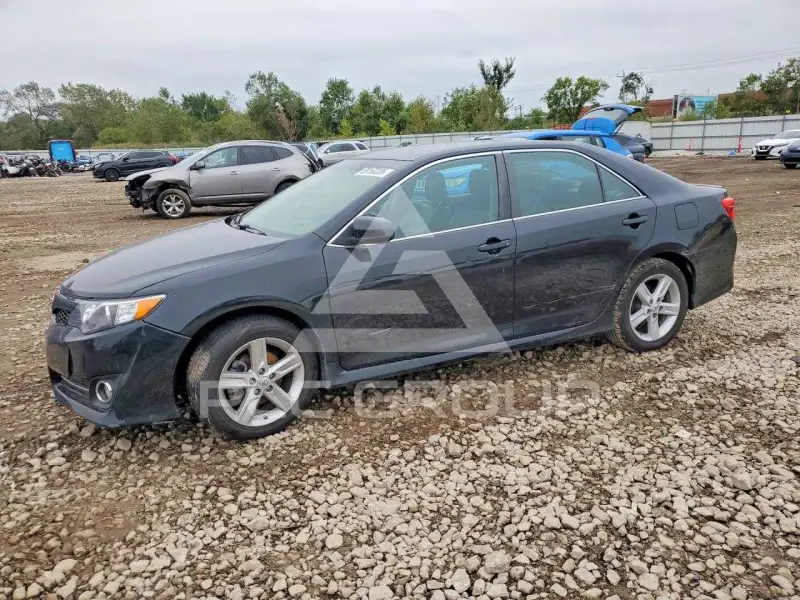 2012 Toyota CAMRY фото