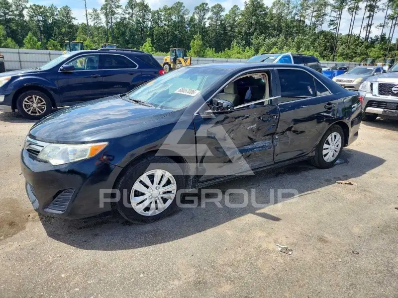 2012 Toyota CAMRY фото