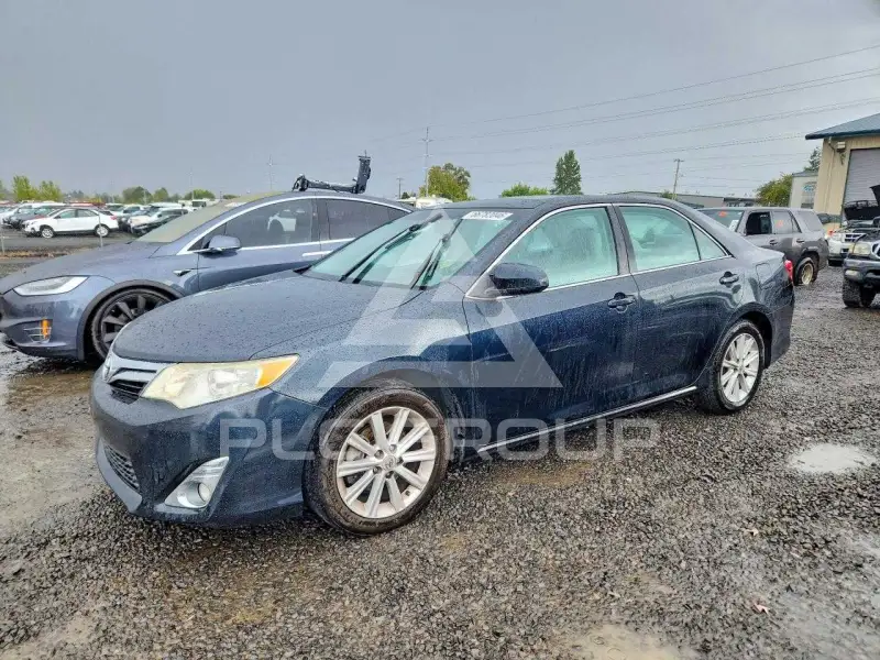 2012 Toyota CAMRY photo