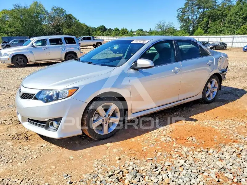 2012 Toyota CAMRY photo