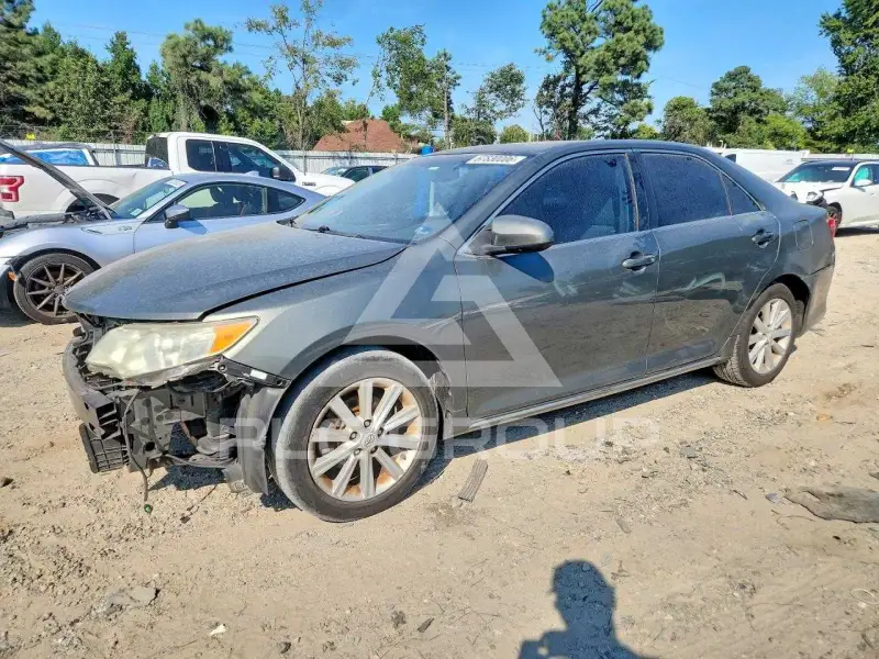 2012 Toyota CAMRY фото