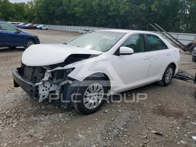 2012 Toyota CAMRY photo
