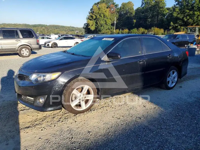 2012 Toyota CAMRY фото
