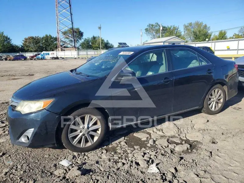 2012 Toyota CAMRY фото