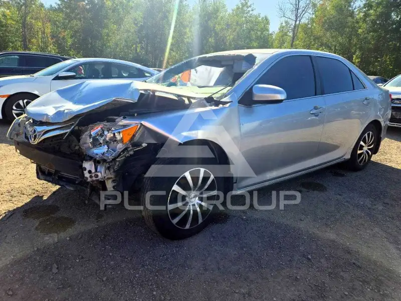 2012 Toyota CAMRY фото