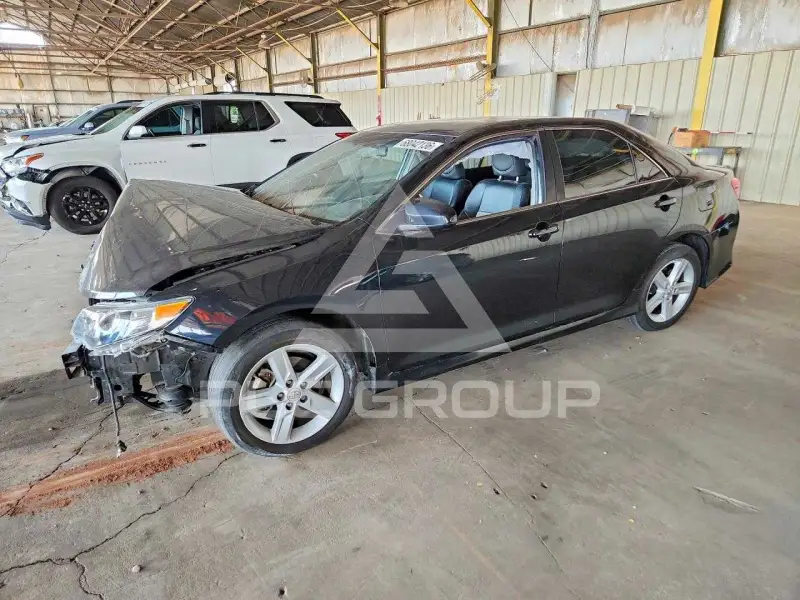 2012 Toyota CAMRY фото