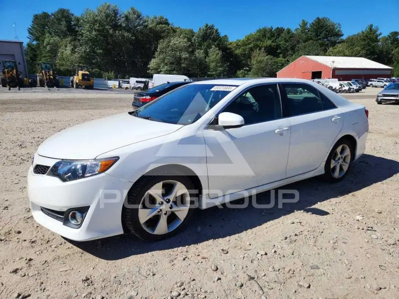 2012 Toyota CAMRY photo