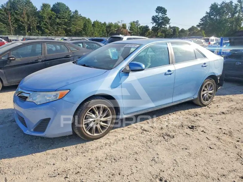 2012 Toyota CAMRY фото