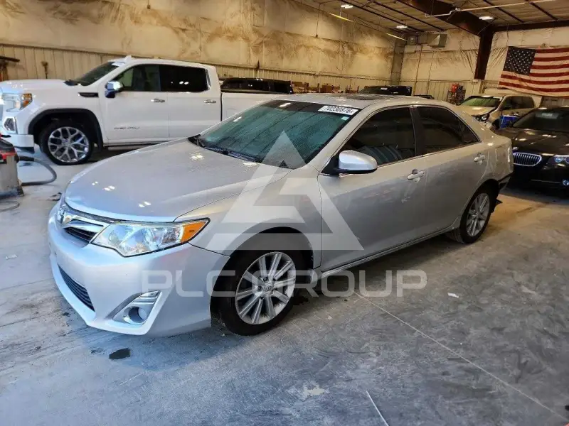 2012 Toyota CAMRY photo