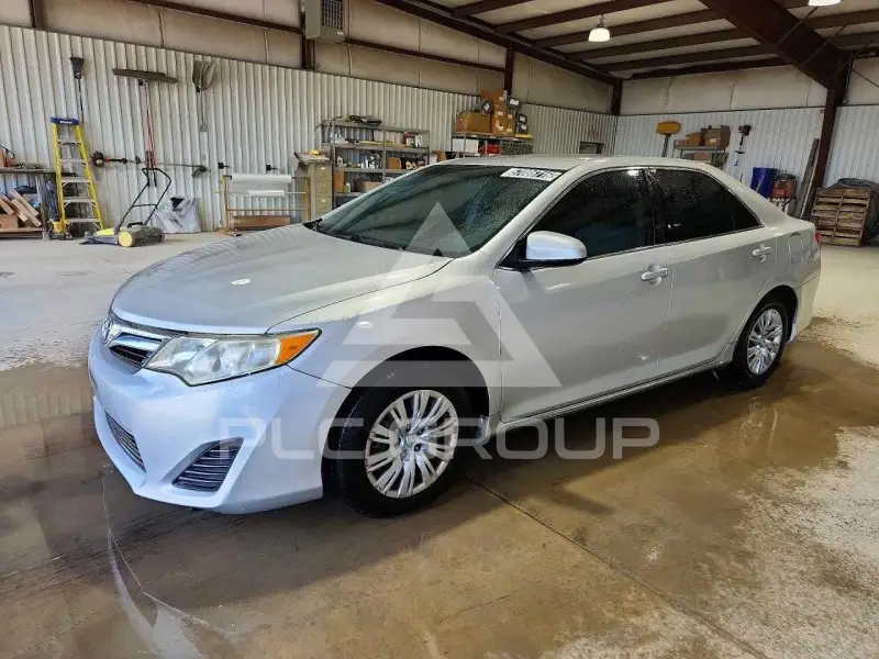 2012 Toyota CAMRY фото