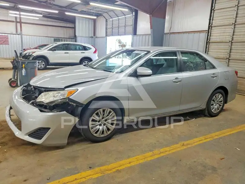 2012 Toyota CAMRY photo